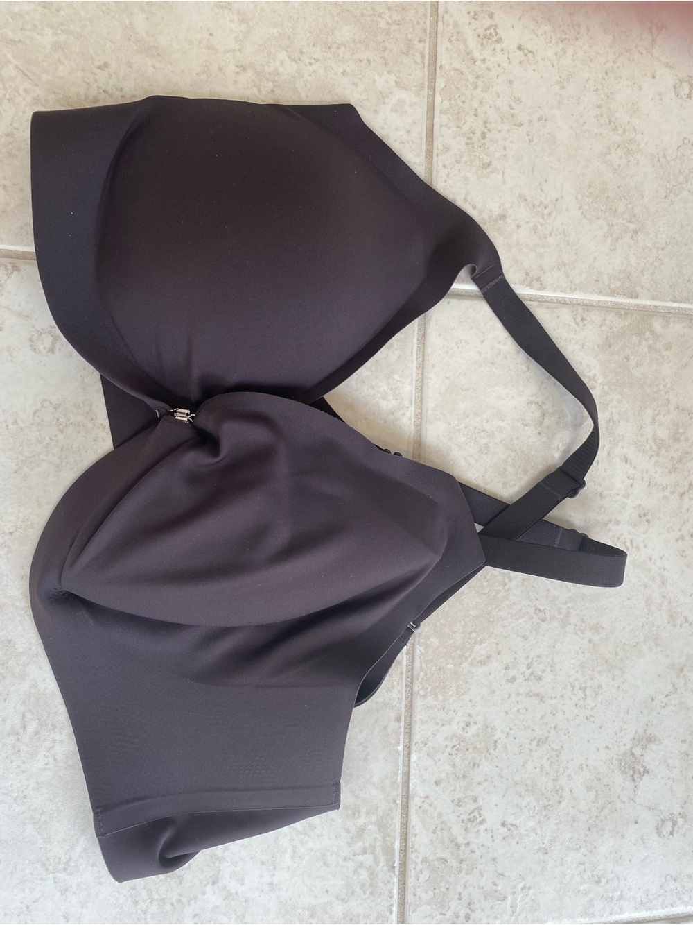 Honeylove Black Smooth Foam Cup Bra with Supportive Straps